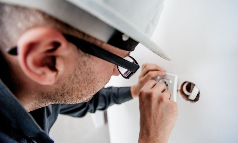 Registro de serviço e estrutura elétrica